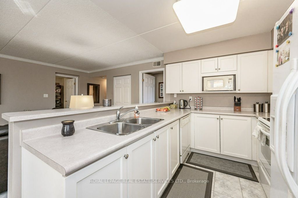 3499 Upper Middle Rd, unit 115 for sale - image #14