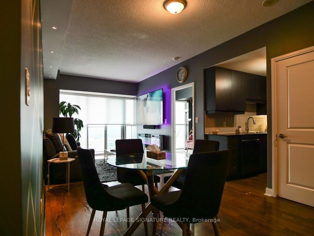 60 Absolute Ave, unit 3402 for rent - image #3