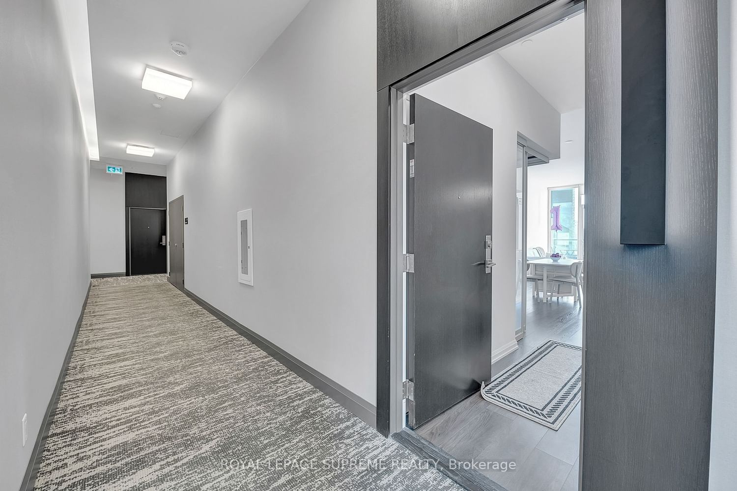 4208 Dundas St W, unit 215 for sale - image #13