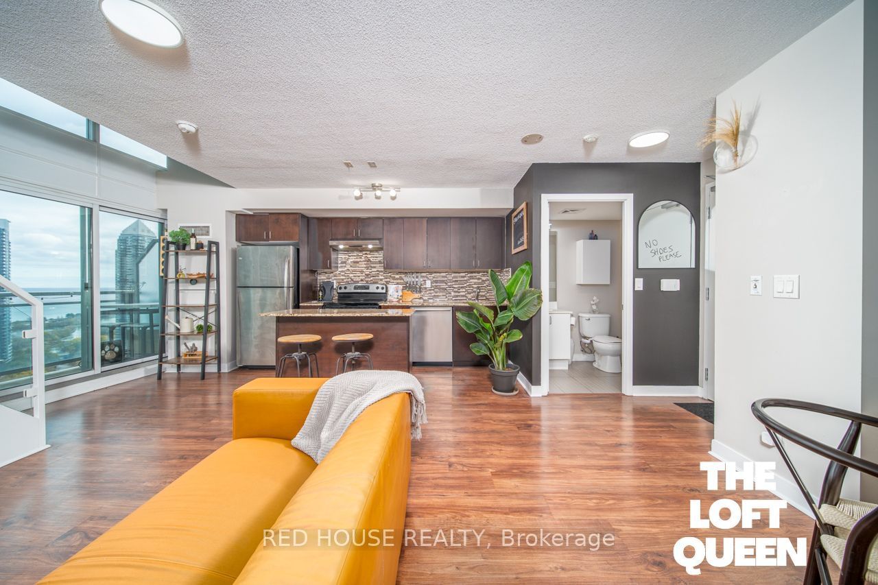155 Legion Rd N, unit 2503 for sale in Mimico - image #3
