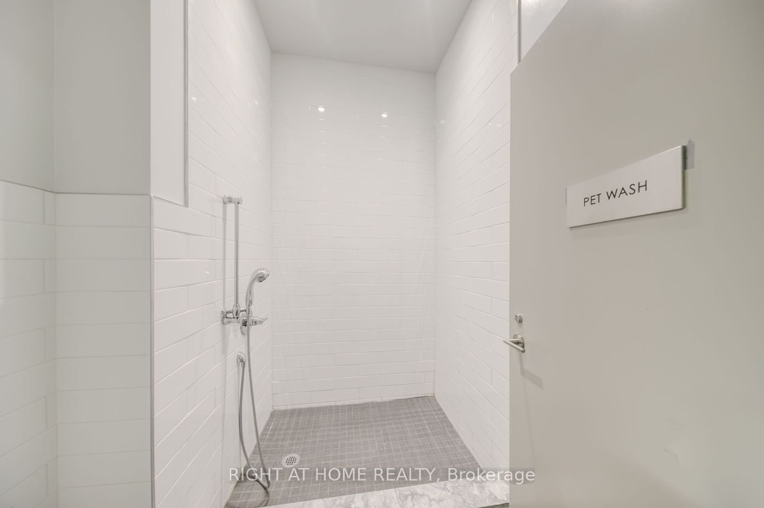 20 Thomas Riley Rd, unit 2510 for rent - image #28