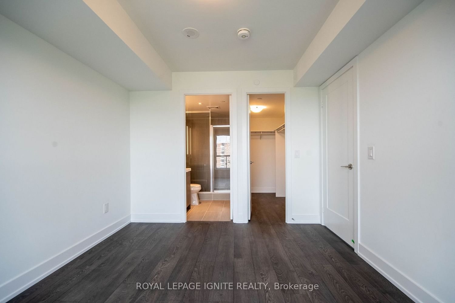 5 Mabelle Ave, unit 836 for rent - image #10