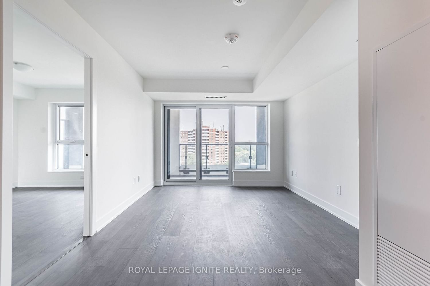 5 Mabelle Ave, unit 836 for rent - image #7