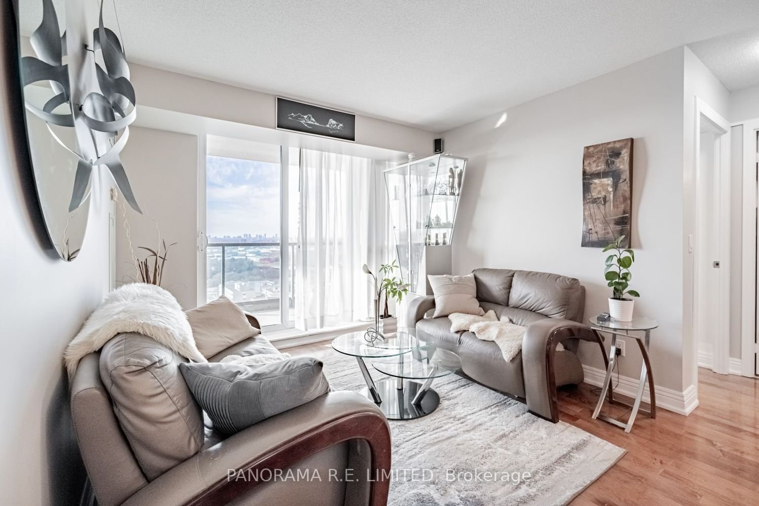 235 Sherway Gardens Rd, unit 2206 for sale - image #3