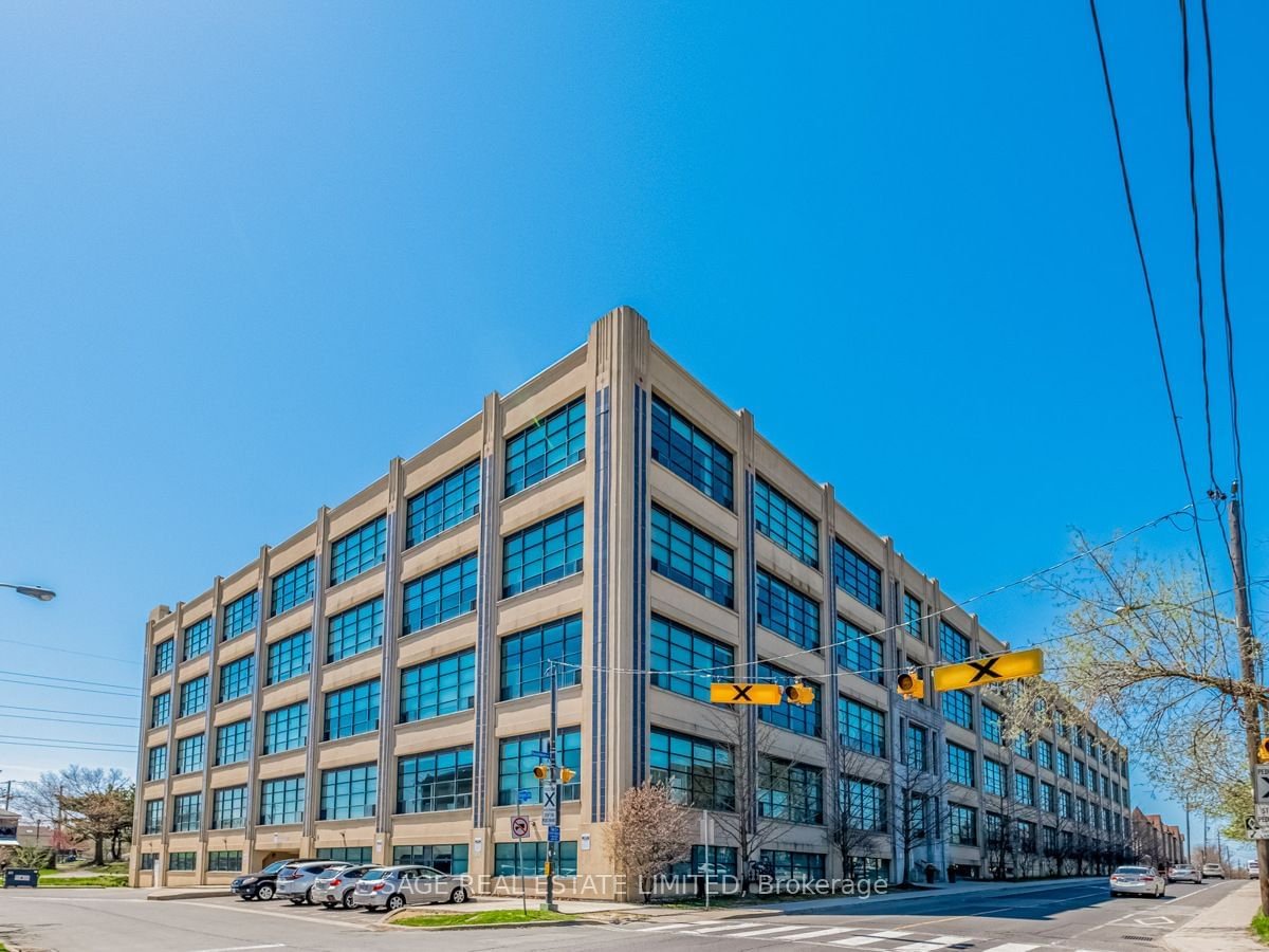 1001 Roselawn Ave, unit 326 for rent - image #1