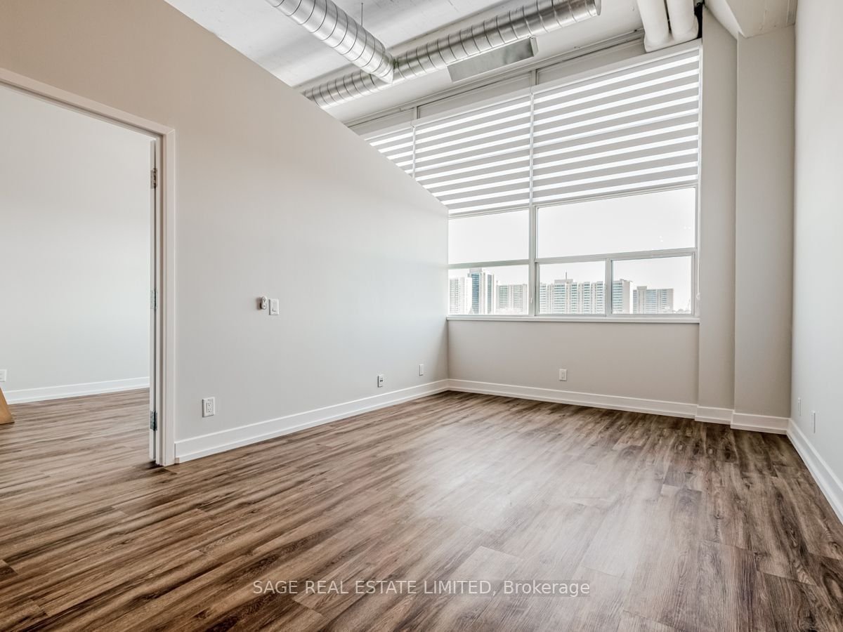 1001 Roselawn Ave, unit 326 for rent - image #14