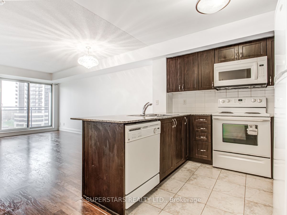 55 De Boers Dr, unit 502 for rent - image #10