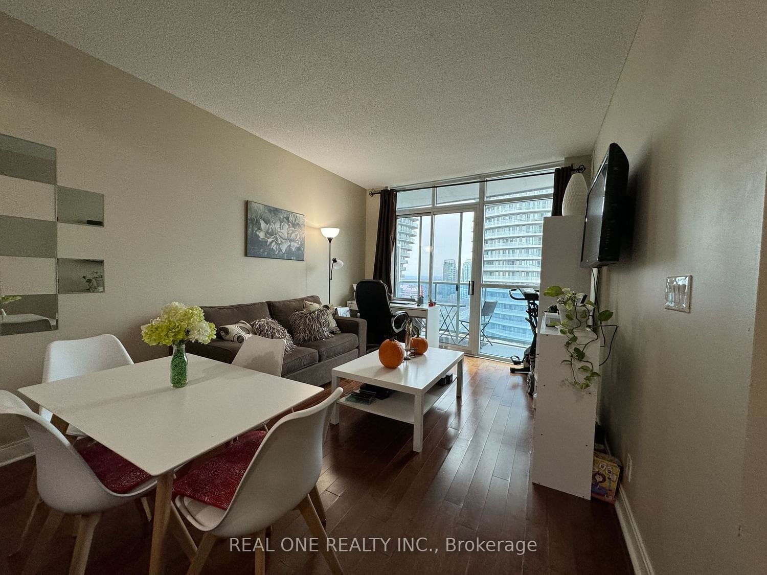 80 Absolute Ave, unit 2808 for rent - image #12
