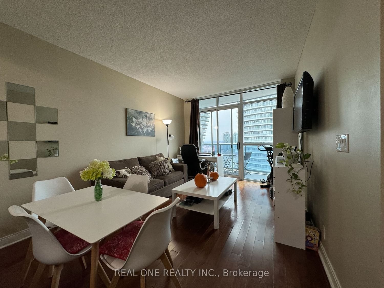 80 Absolute Ave, unit 2808 for rent - image #13