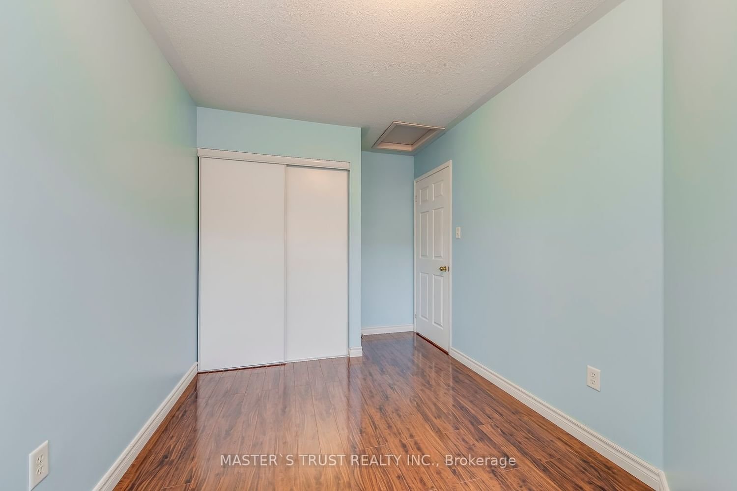 4950 Albina Way, unit 65 for rent - image #25
