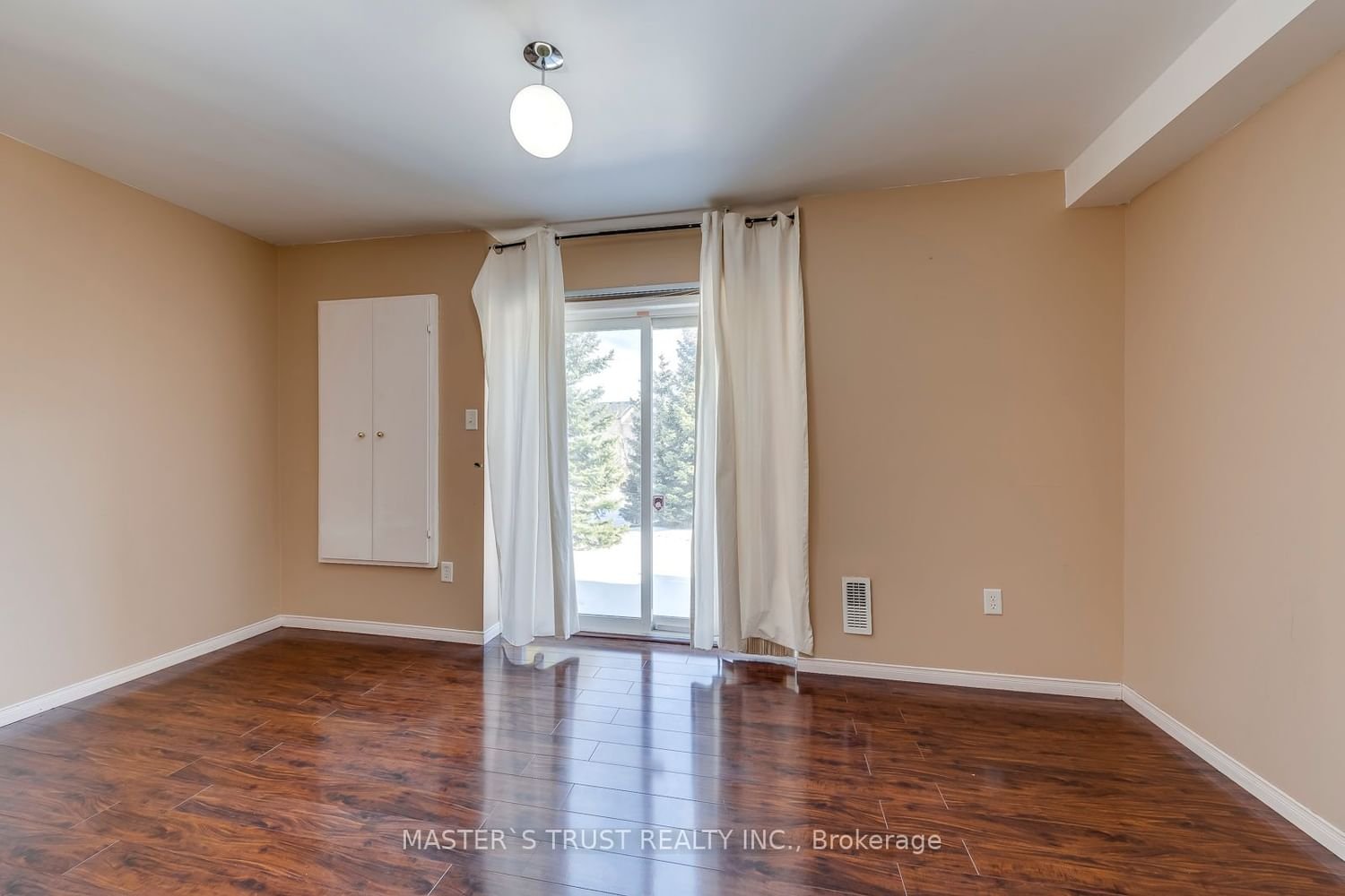 4950 Albina Way, unit 65 for rent - image #30