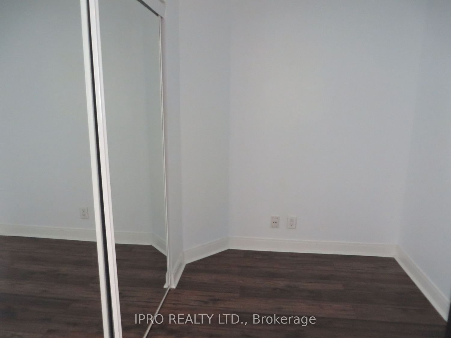 80 Absolute Ave, unit 2504 for rent - image #8