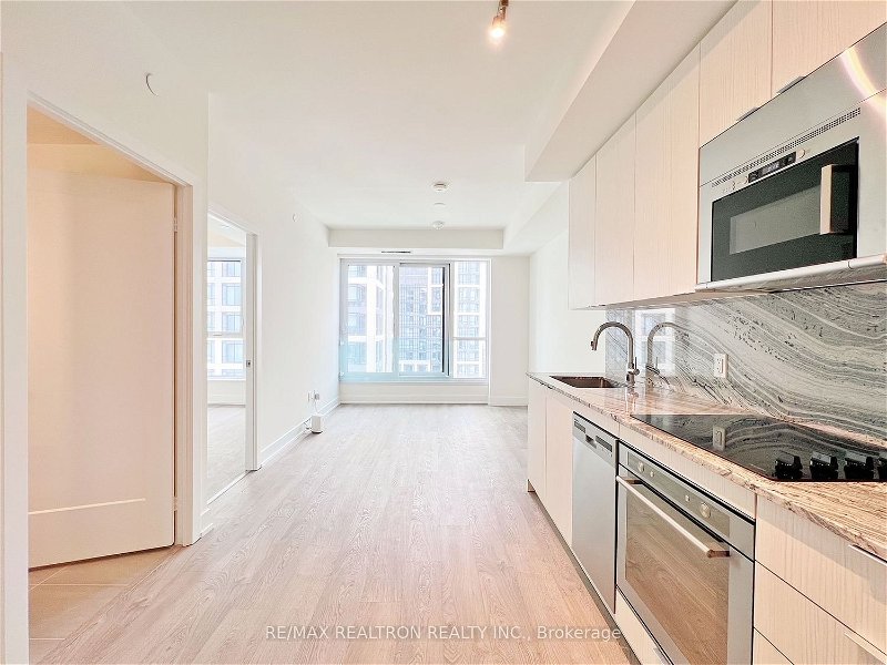 5 Mabelle Ave, unit 3232 for sale - image #2