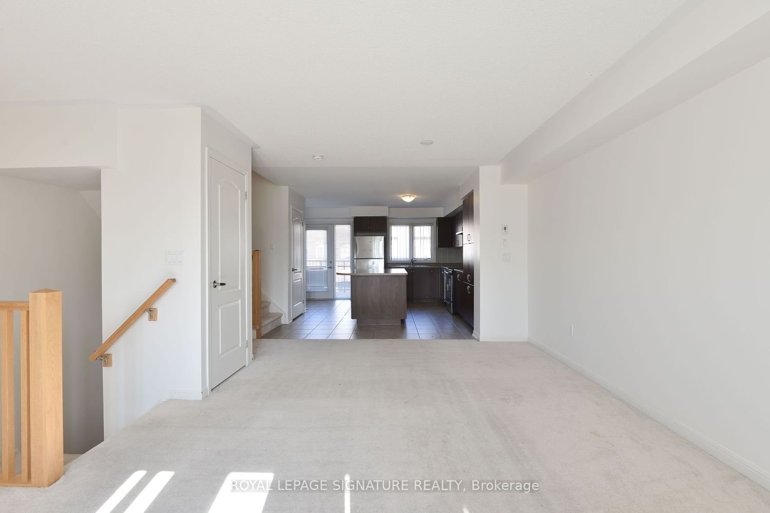 3135 Boxford Cres, unit 6 for rent - image #4