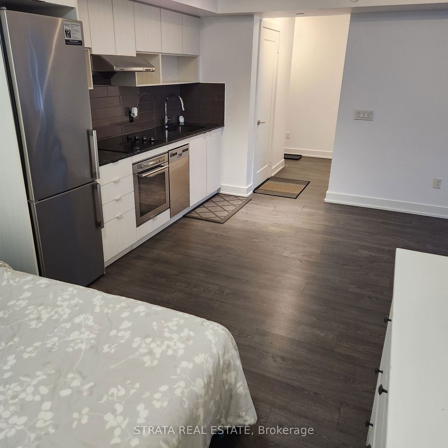 7 Mabelle Ave E, unit 1606 for rent - image #5