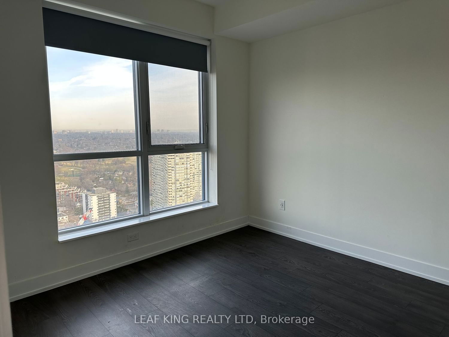 5 Mabelle Ave, unit 3333 for rent - image #13