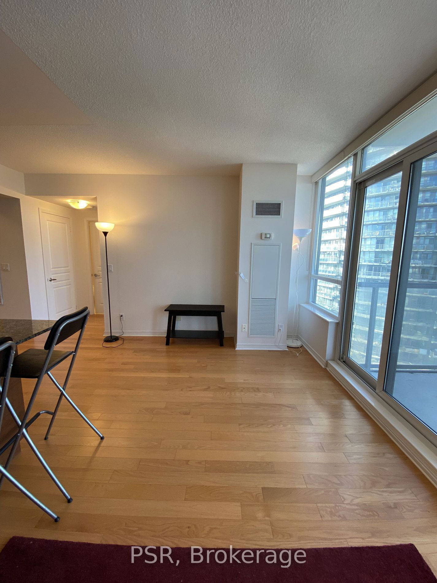 2240 Lake Shore Blvd W, unit 1105 for rent - image #9