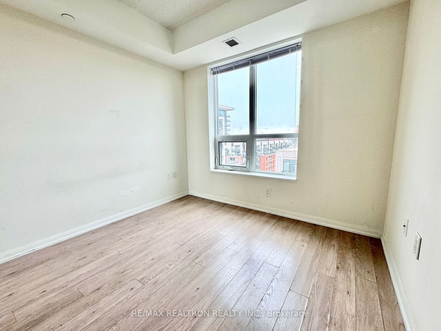 800 Lawrence Ave W, unit 1021 for rent - image #11