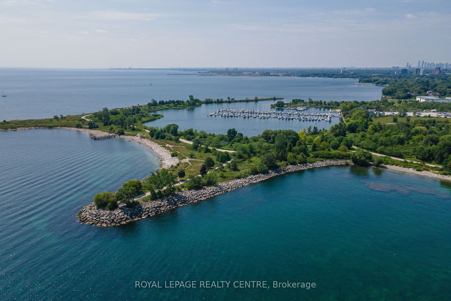 90 Lake Shore Dr for sale 