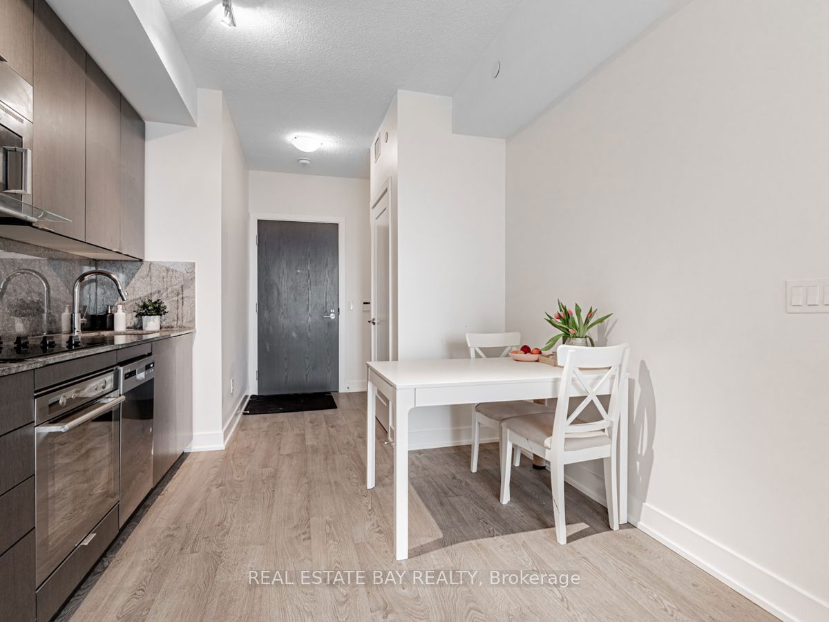 7 Mabelle Ave, unit 3410 for sale - image #6