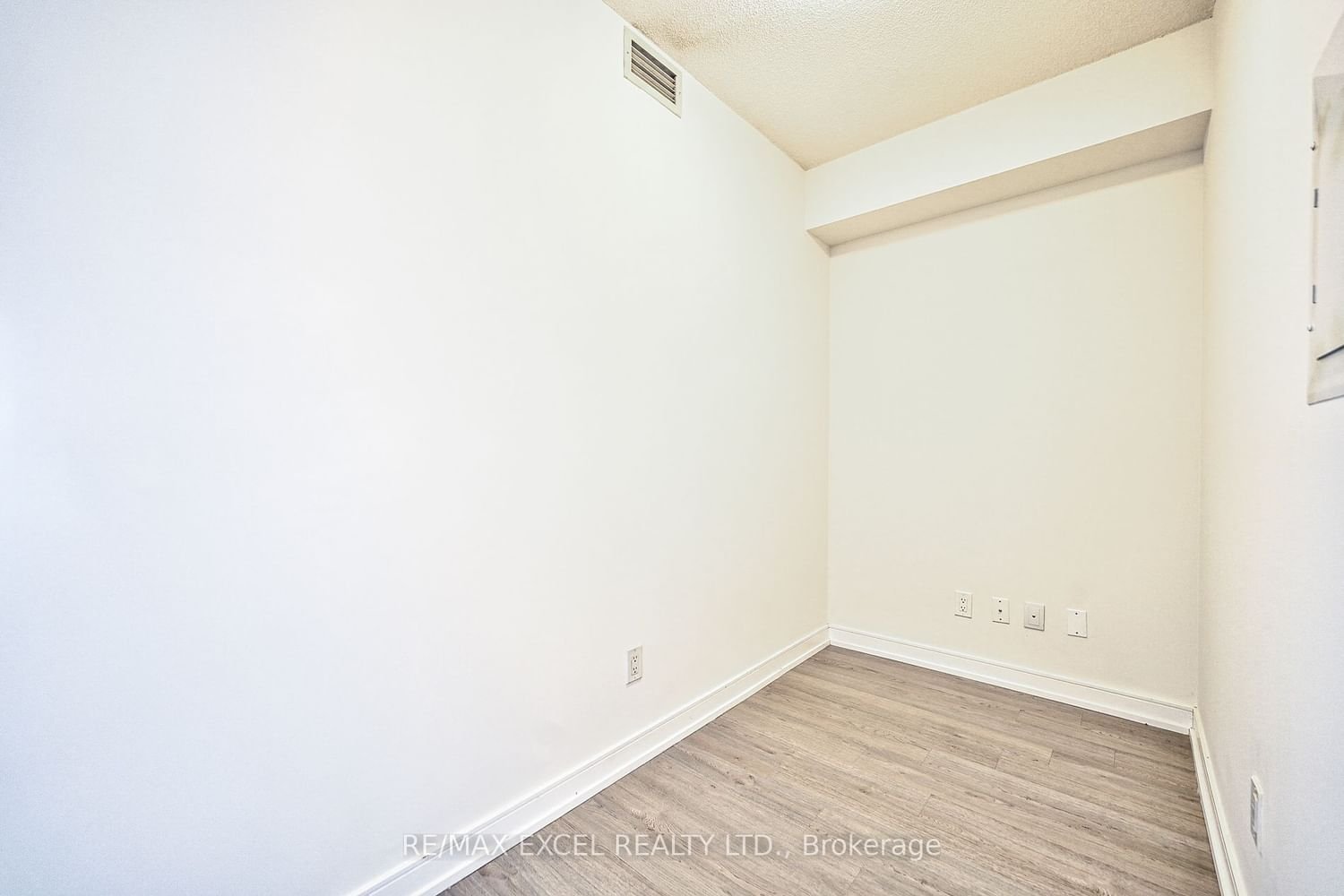 20 Thomas Riley Rd, unit 2303 for rent - image #9