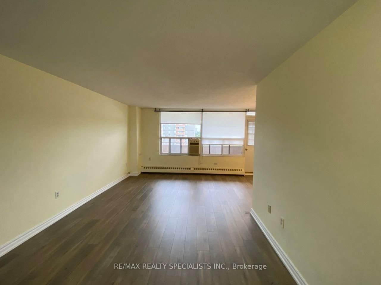 3120 Kirwin Ave, unit 1003 for sale - image #4