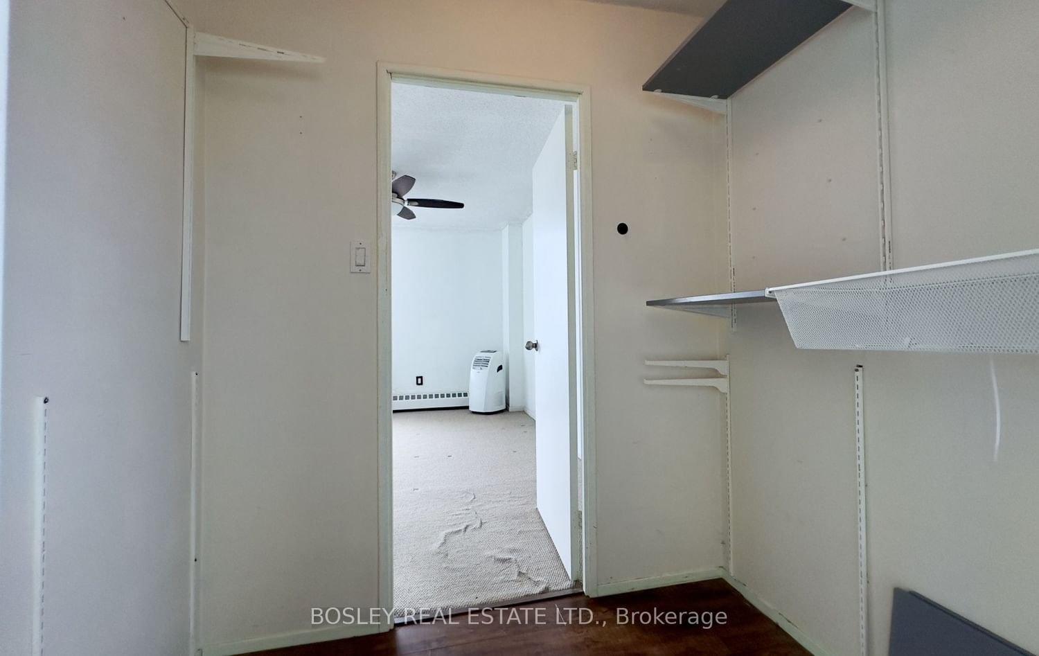 2929 Aquitaine Ave, unit 404 for rent - image #18