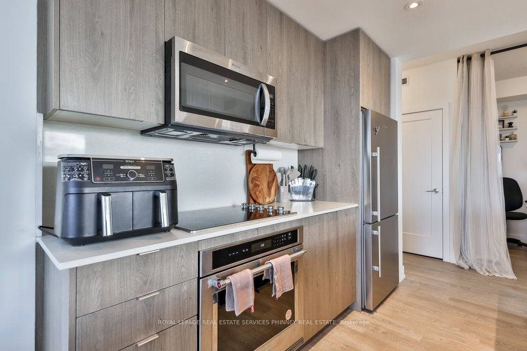 5 Mabelle Ave, unit 3633 for sale - image #10
