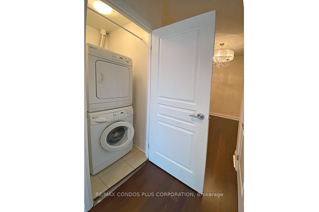 1 Hurontario St, unit 504 for rent - image #18