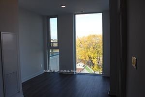57 Brock Ave, unit 604 for rent - image #8
