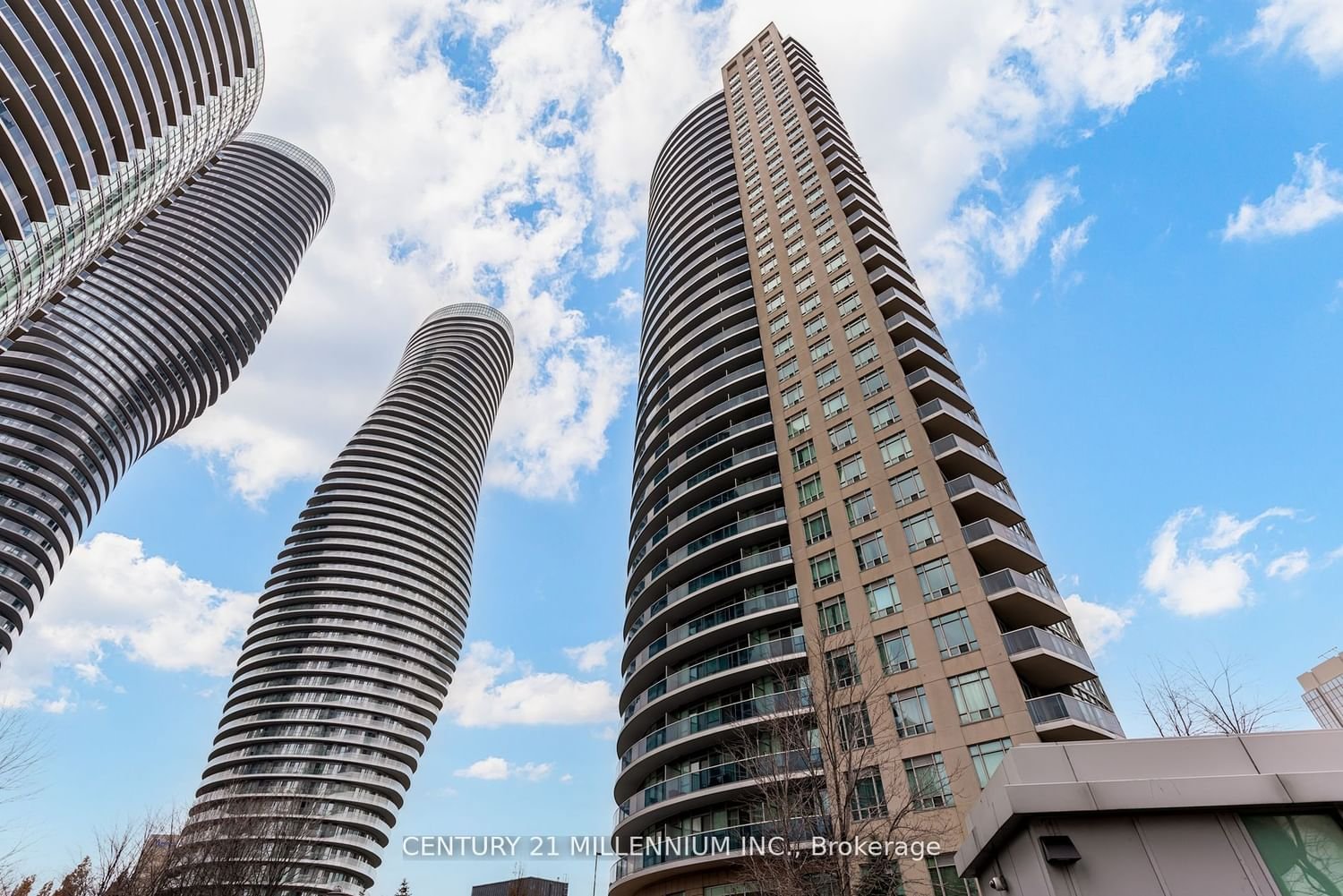 80 Absolute Ave, unit 2404 for rent - image #1