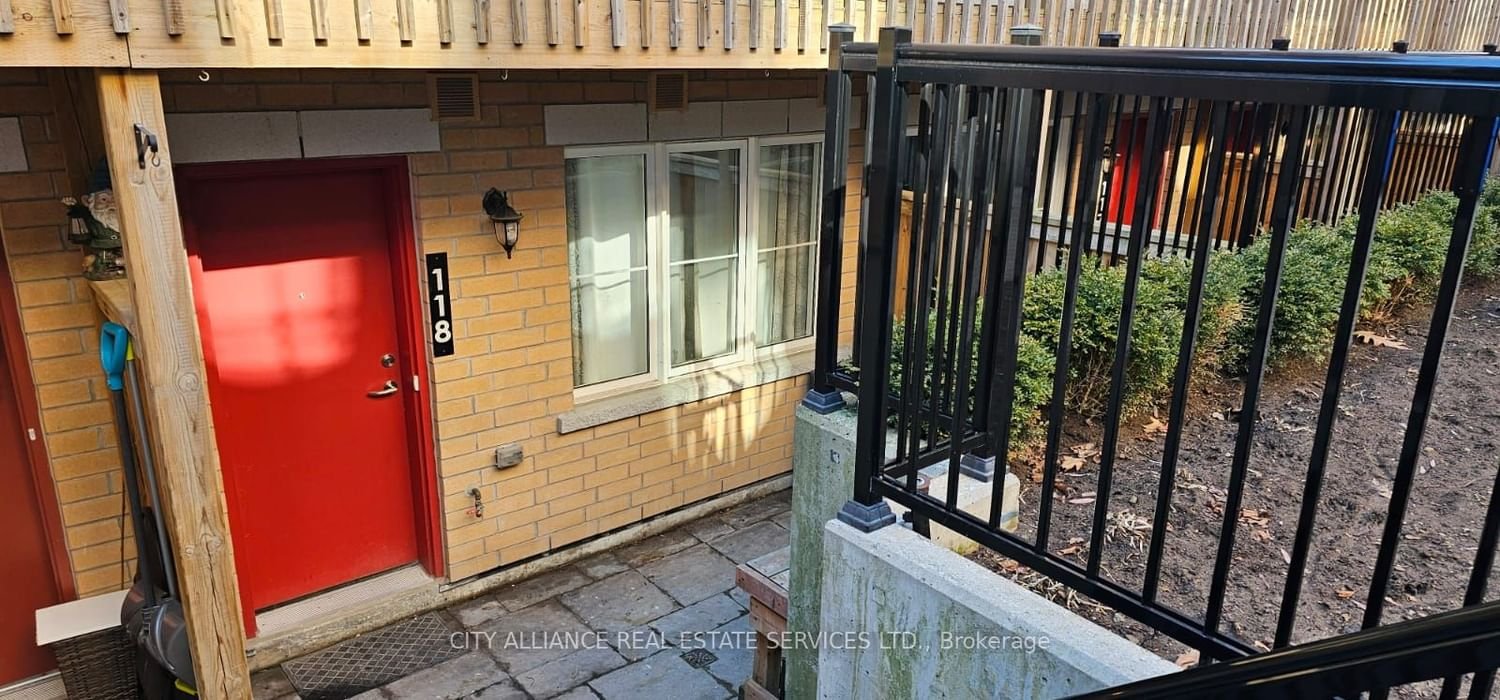 370 Hopewell Ave, unit 118 for sale - image #14