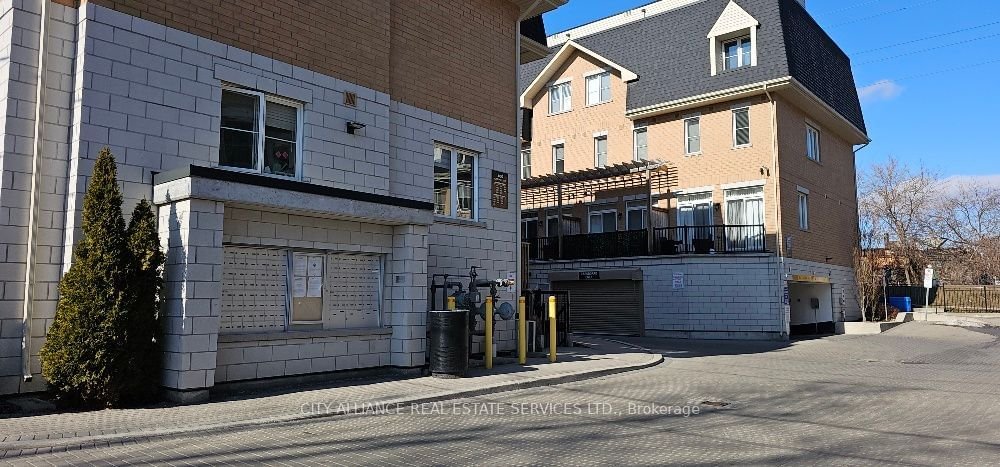 370 Hopewell Ave, unit 118 for sale - image #19