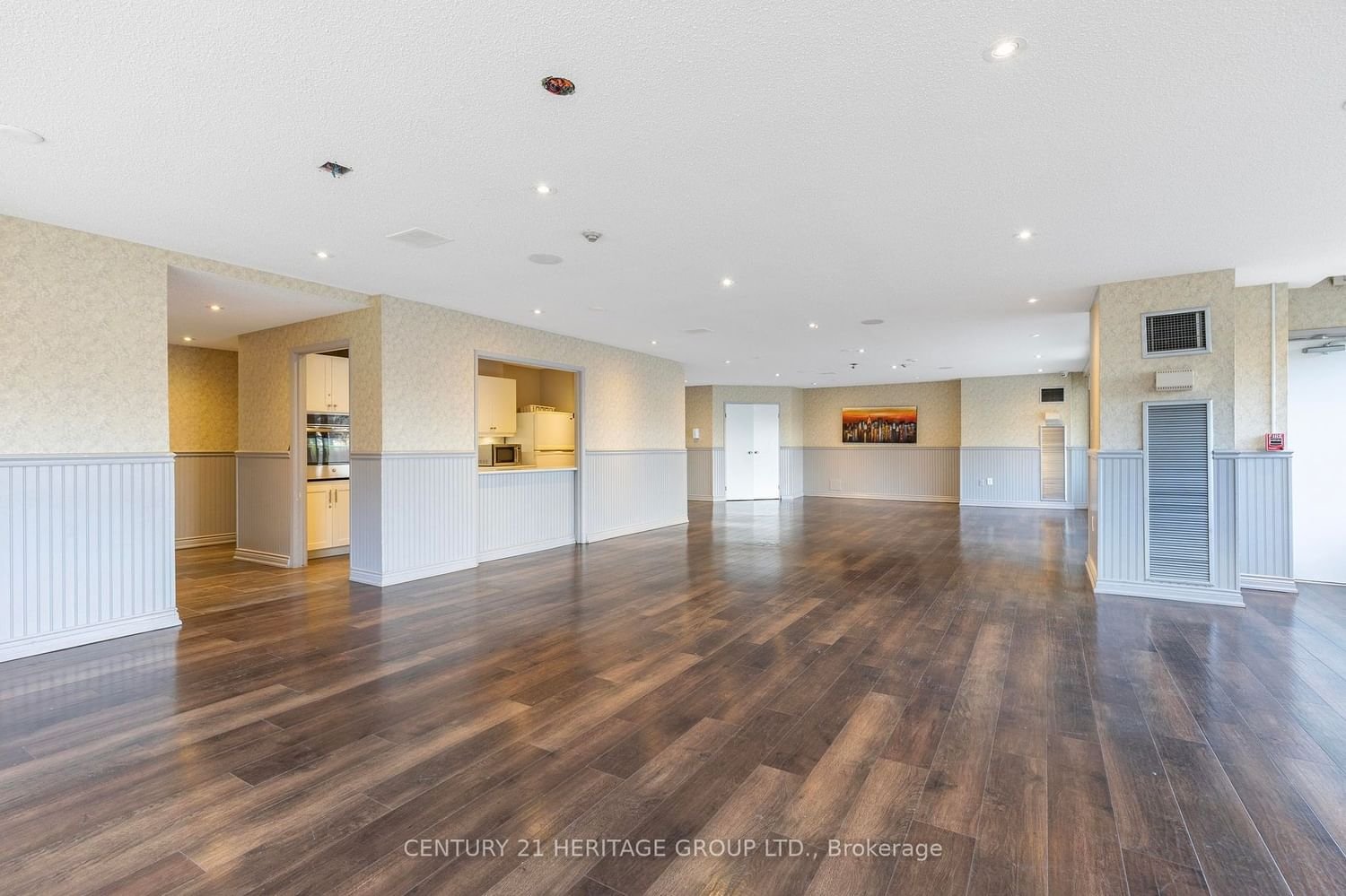 475 The West Mall, unit 1519 for sale - image #26