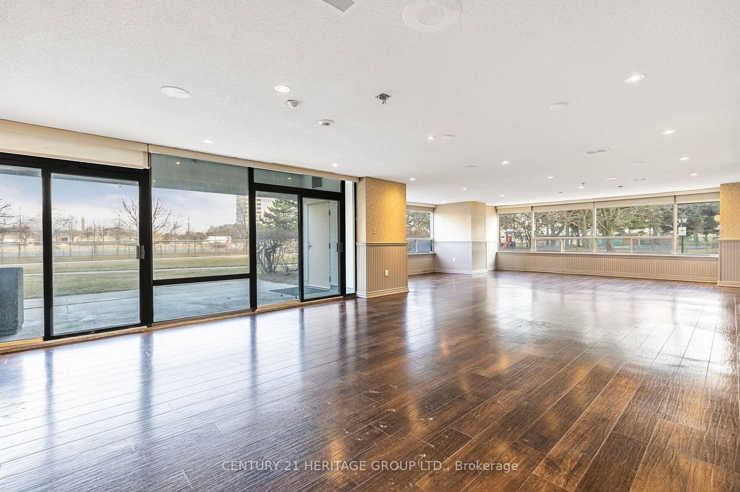 475 The West Mall, unit 1519 for sale - image #27