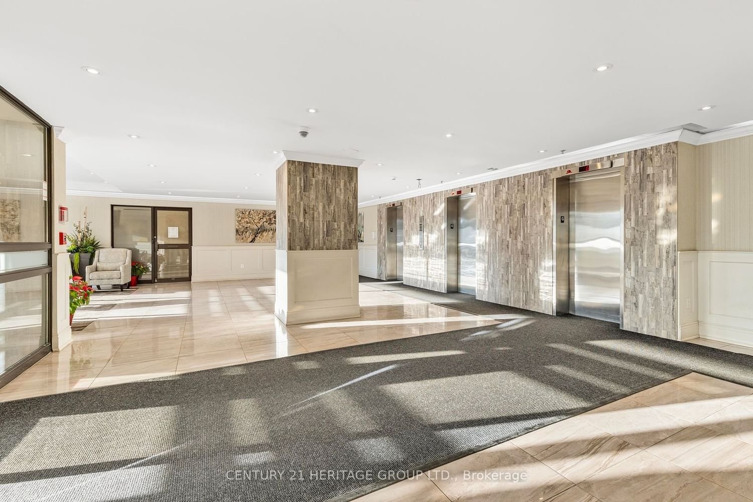 475 The West Mall, unit 1519 for sale - image #4