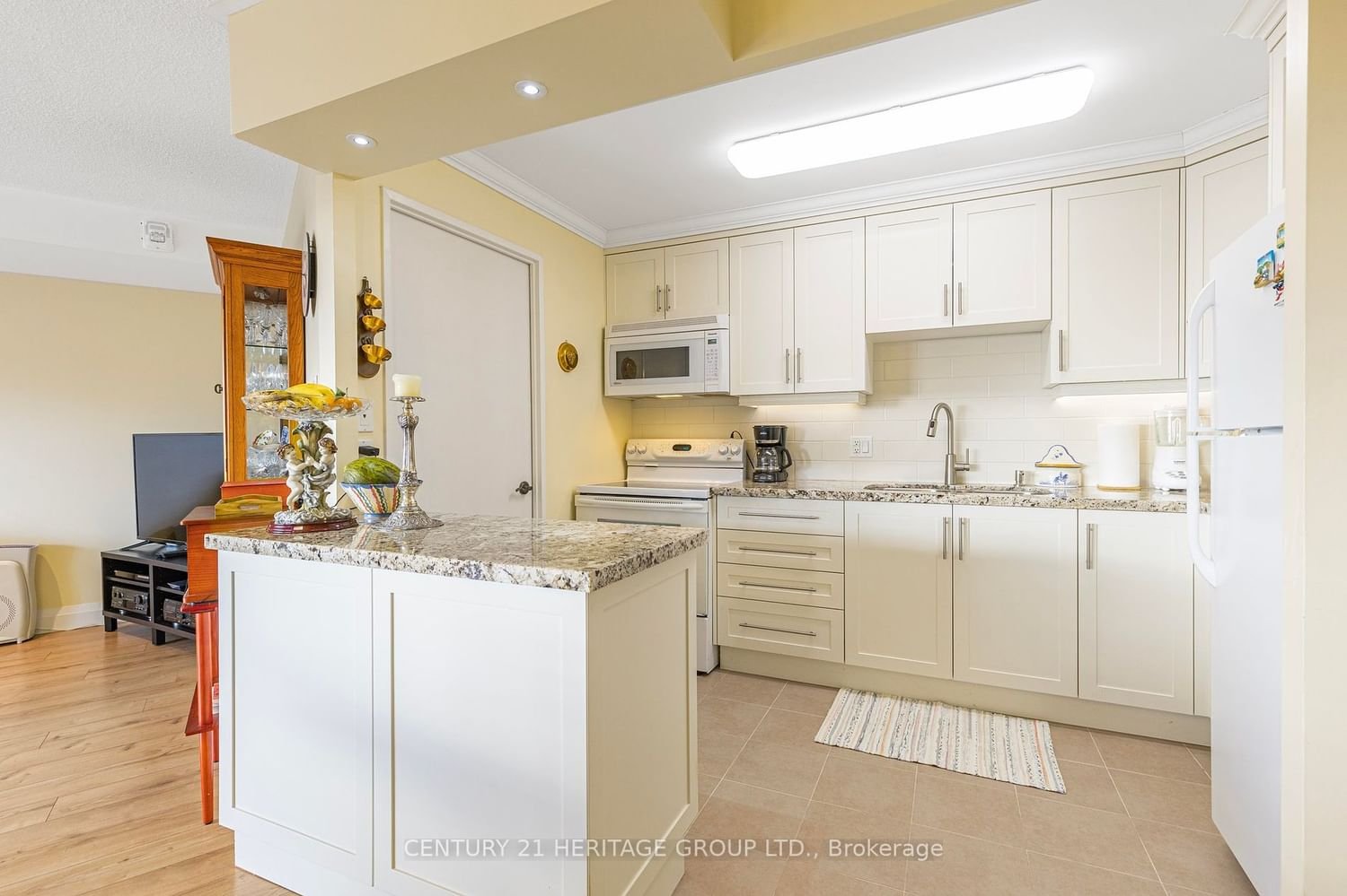 475 The West Mall, unit 1519 for sale - image #7