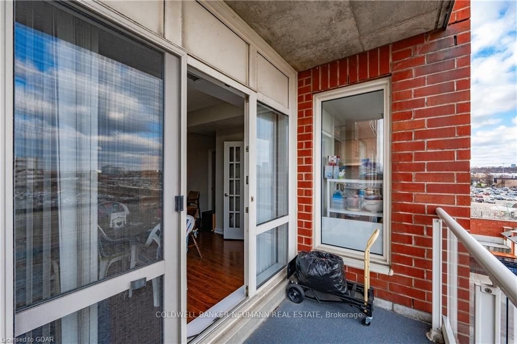 60 Old Mill Rd, unit 409 for sale - image #21