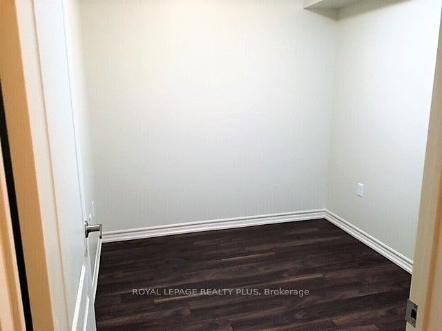 1470 Main St E, unit 110 for rent