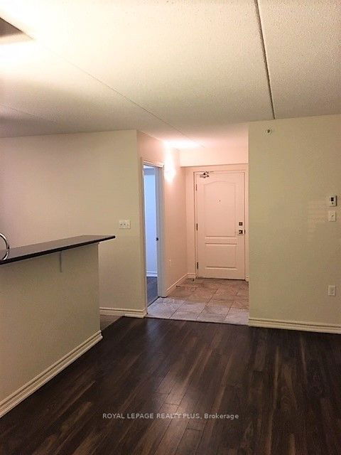 1470 Main St E, unit 110 for rent