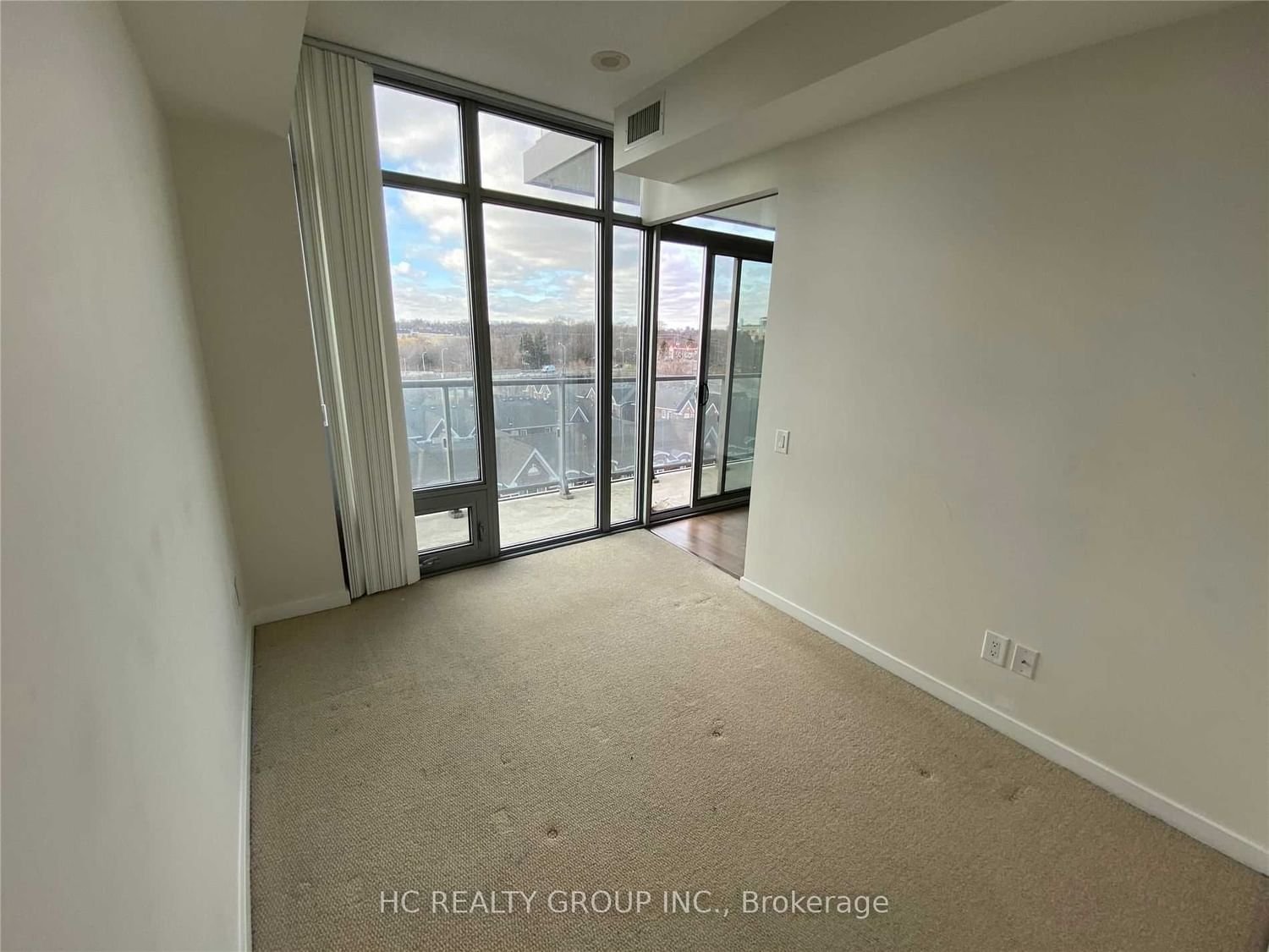 105 The Queensway Ave, unit 609 for rent - image #8