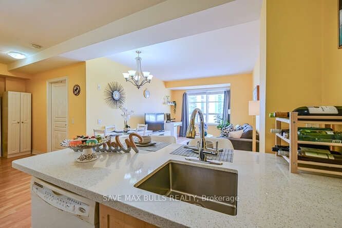 1415 Lawrence Ave W, unit 519 for sale - image #17
