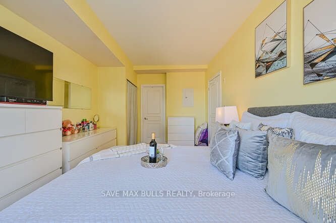 1415 Lawrence Ave W, unit 519 for sale - image #26