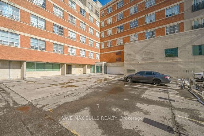 1415 Lawrence Ave W, unit 519 for sale - image #7