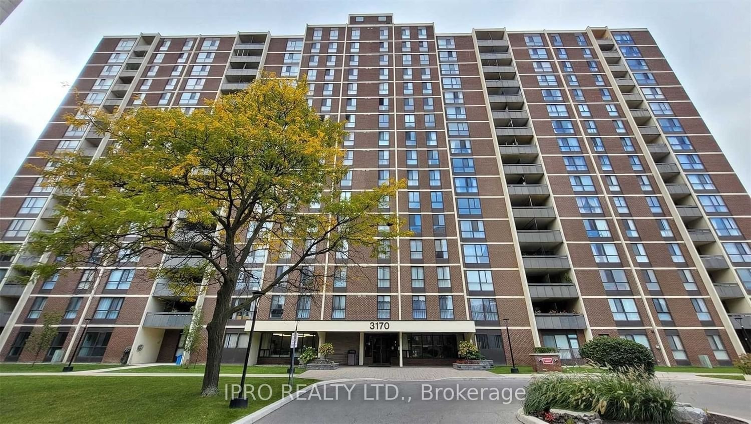 3170 Kirwin Ave, unit 102 for sale - image #29