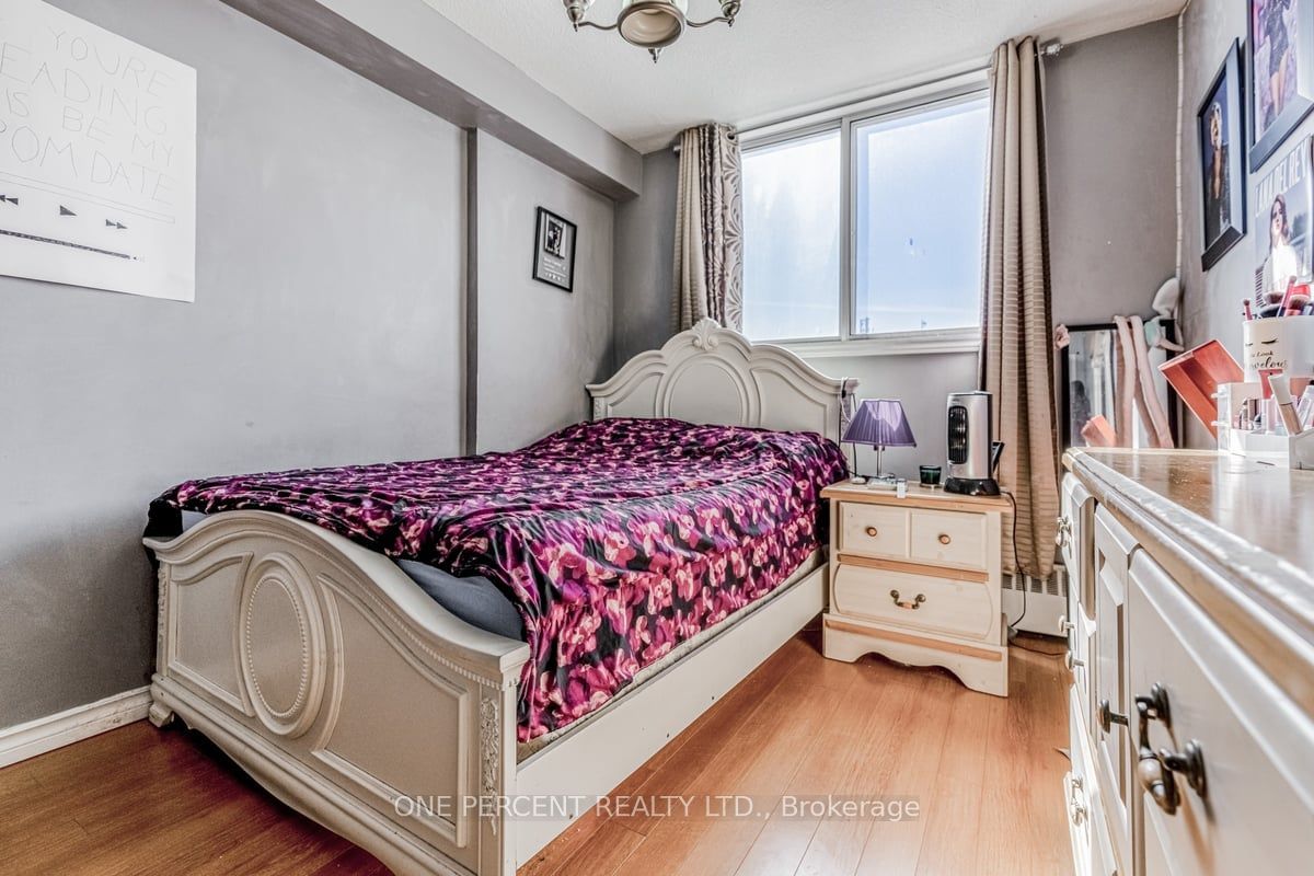 1100 Caven St, unit #1110 for sale - image #21