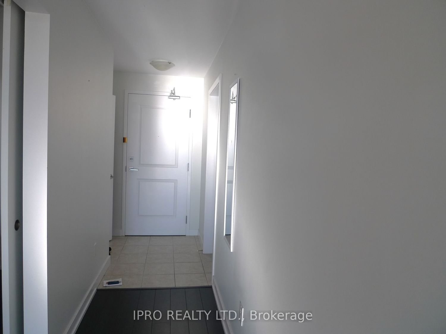 2490 Old Bronte Rd, unit 216 for rent - image #24