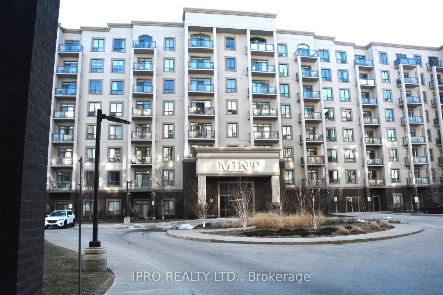 2490 Old Bronte Rd, unit 216 for rent - image #3