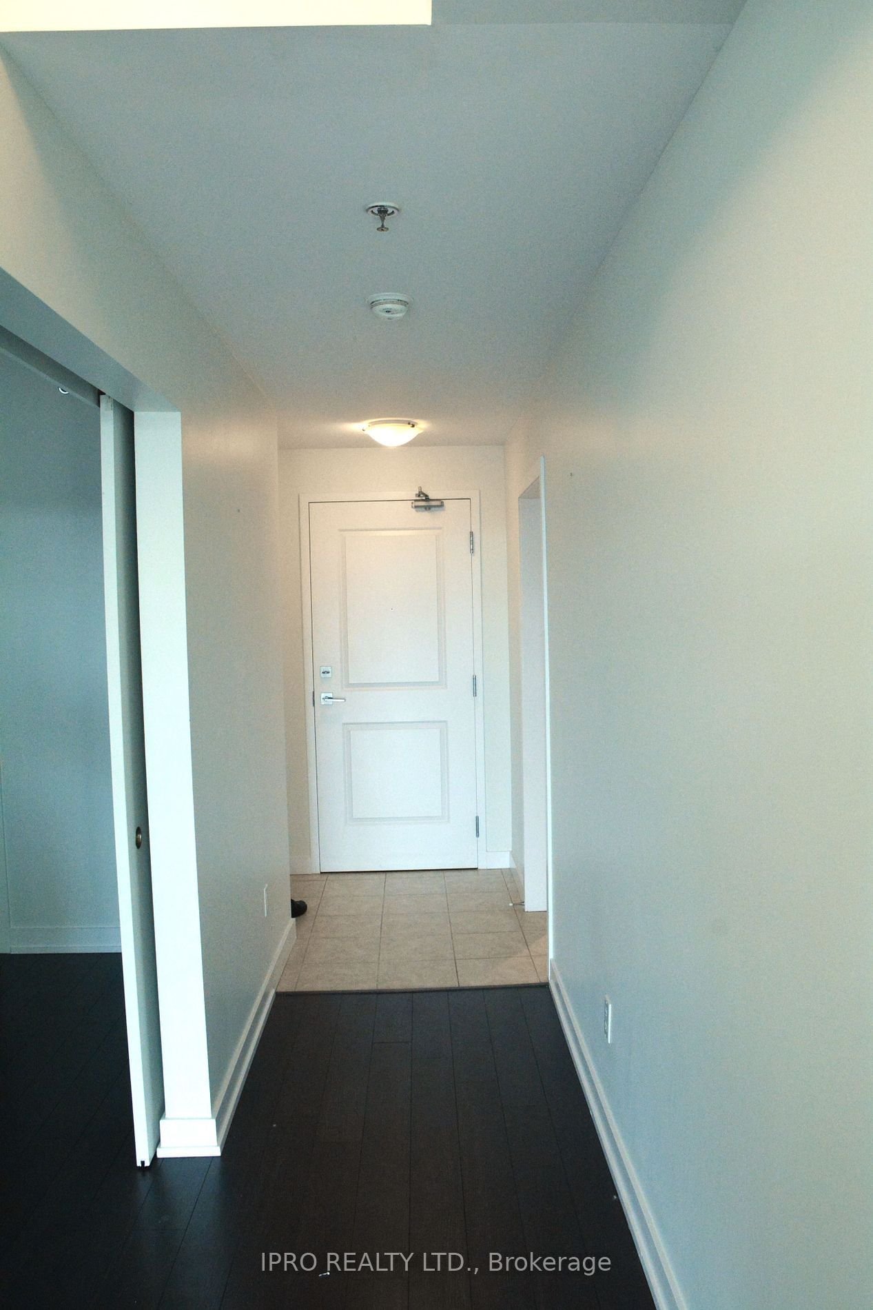 2490 Old Bronte Rd, unit 216 for rent - image #9