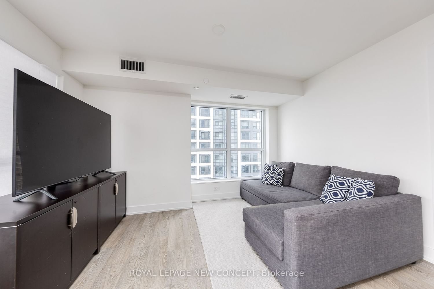 5 Mabelle Ave, unit 1529 for sale - image #11
